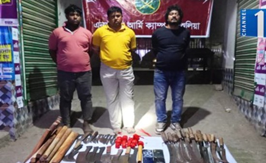 দেশীয় অস্ত্রসহ যুবদলের সাবেক যুগ্ম সম্পাদক জাহাঙ্গীর মন্ডল আটক